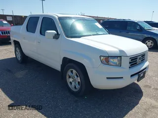 2008 Honda Ridgeline RTL with VIN 2HJYK16528H539907, listed as a IAAI auction lot 42591758 with 218,456 mi miles and . Bid and sale history available at DreamBid. Image 1.