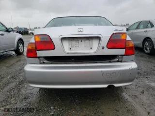 2000 Honda Civic VP with VIN 2HGEJ6615YH563673, listed as a Copart auction lot 48823915 with 164,877 mi miles and Salvage Title. Bid and sale history available at carsss.com. Image 6.