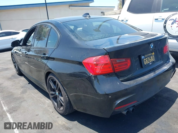 2013 BMW 3 Series 328i with VIN WBA3C1C50DF440818, listed as a IAAI auction lot 42532111 with 91,821 mi miles and . Bid and sale history available at DreamBid. Image 3.