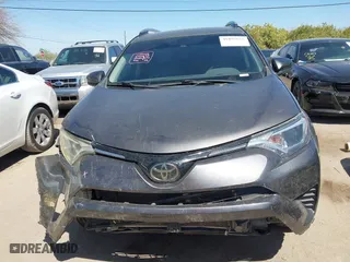 2018 Toyota RAV4 LE with VIN JTMZFREV2JJ190085, listed as a IAAI auction lot 41895635 with 54,577 mi miles. Bid and sale history available at carsss.com. Image 12.