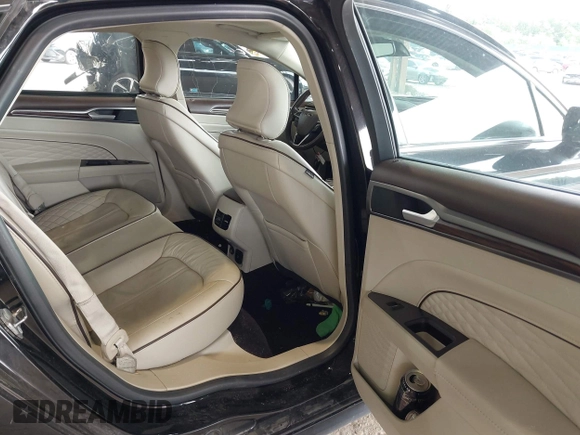 2017 Ford Fusion Titanium with VIN 3FA6P0SU3HR268788, listed as a IAAI auction lot 42413877 with 193,561 mi miles and . Bid and sale history available at DreamBid. Image 8.