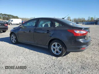 2013 Ford Focus SE with VIN 1FADP3F2XDL330830, listed as a Copart auction lot 50718565 with 173,388 mi miles and Salvage Title. Bid and sale history available at carsss.com. Image 2.