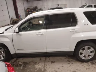 2015 GMC Terrain SLE z VIN 2GKFLVEK1F6172910, wystawiony jako IAAI lot #41498990 z przebiegiem 124 181 mil mil oraz . Historia ofert i sprzedaży dostępna na DreamBid. Obrazek 14.