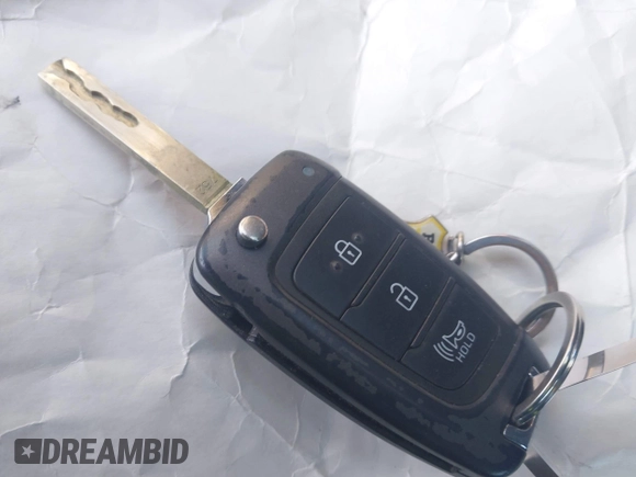 2020 Hyundai Santa Fe SE with VIN 5NMS23AD2LH220153, listed as a IAAI auction lot 42344499 with 28,346 mi miles and . Bid and sale history available at DreamBid. Image 11.