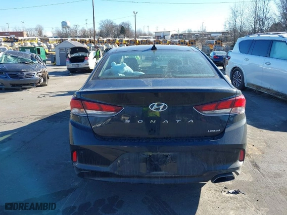 2018 Hyundai Sonata Limited with VIN 5NPE34AF6JH706868, listed as a IAAI auction lot 41440599 with 62,707 mi miles. Bid and sale history available at carsss.com. Image 16.
