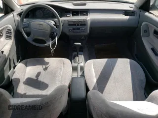 1992 Honda Civic z VIN 1HGEG8653NL056427, wystawiony jako Copart lot #69135114 z przebiegiem 143 658 mil mil oraz Tytuł czysty. Historia ofert i sprzedaży dostępna na DreamBid. Obrazek 8.