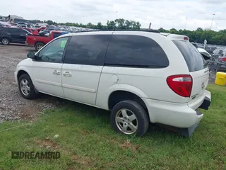 2005 Dodge Caravan SXT с VIN 2D4GP44L05R496990, выставлен на аукционе IAAI как лот 42661030 с пробегом 161 254 миль миль и . История ставок и продаж доступна на DreamBid. Изображение 3.