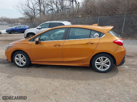 2017 Chevrolet Cruze LT with VIN 3G1BE6SM3HS585585, listed as a IAAI auction lot 41835860 with NaN miles. Bid and sale history available at carsss.com. Image 15.