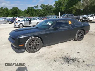 2020 Dodge Challenger R/T z VIN 2C3CDZBT0LH179772, wystawiony jako Copart lot #53047245 z przebiegiem 81 124 mil mil oraz Nie do naprawy • Non repairable. Historia ofert i sprzedaży dostępna na DreamBid. Obrazek 1.