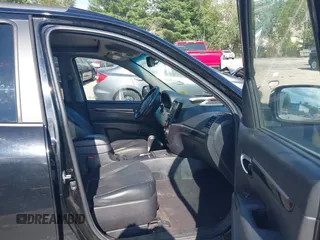 2009 Hyundai Santa Fe SE with VIN 5NMSH73EX9H282209, listed as a IAAI auction lot 42701028 with 146,118 mi miles and . Bid and sale history available at DreamBid. Image 5.