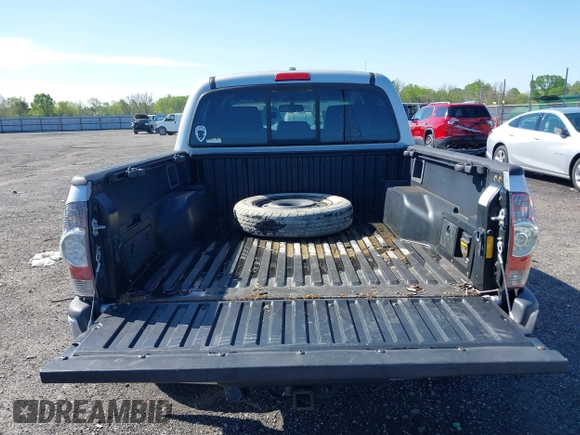 2009 Toyota Tacoma with VIN 3TMLU42N79M034075, listed as a IAAI auction lot 41954016 with 82,399 mi miles and . Bid and sale history available at DreamBid. Image 17.