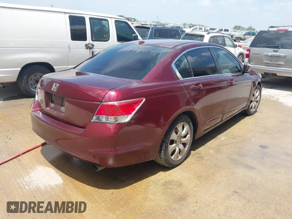 2010 Honda Accord EX-L z VIN 1HGCP2F80AA109718, wystawiony jako IAAI lot #42369942 z przebiegiem Nie podano mil oraz . Historia ofert i sprzedaży dostępna na DreamBid. Obrazek 4.