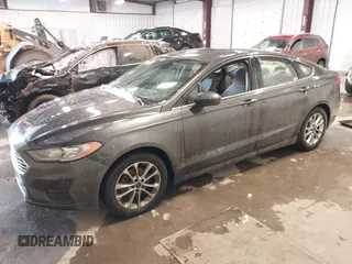 2019 Ford Fusion SE with VIN 3FA6P0HD1KR134313, listed as a IAAI auction lot 41024340 with 134,381 mi miles. Bid and sale history available at carsss.com. Image 17.
