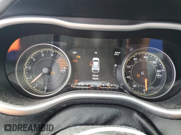 2017 Jeep Cherokee Trailhawk z VIN 1C4PJMBSXHW557783, wystawiony jako Copart lot #53978135 z przebiegiem 103 554 mil mil oraz Szkoda całkowita • Salvage title. Historia ofert i sprzedaży dostępna na DreamBid. Obrazek 9.