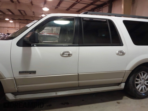 2007 Ford Expedition Max Eddie Bauer with VIN 1FMFK18577LA54863, listed as a IAAI auction lot 41565290 with 218,709 mi miles and . Bid and sale history available at DreamBid. Image 14.