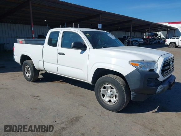 2017 Toyota Tacoma SR z VIN 5TFRX5GN8HX092723, wystawiony jako IAAI lot #41862331 z przebiegiem 114 772 mil mil oraz . Historia ofert i sprzedaży dostępna na DreamBid. Obrazek 1.