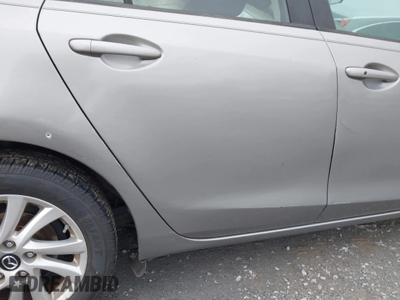 2013 Mazda 3 i Touring with VIN JM1BL1V8XD1709085, listed as a IAAI auction lot 41156266 with 149,911 mi miles and . Bid and sale history available at DreamBid. Image 12.