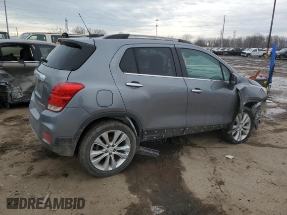 2020 Chevrolet Trax Premier with VIN 3GNCJRSB5LL271003, listed as a Copart auction lot 46986775 with 45,711 mi miles and Salvage title. Bid and sale history available at DreamBid. Image 3.