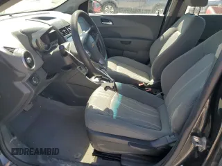 2016 Chevrolet Sonic LT z VIN 1G1JC5SH6G4126869, wystawiony jako Copart lot #49103155 z przebiegiem 199 131 mil mil oraz Szkoda całkowita • Salvage title. Historia ofert i sprzedaży dostępna na DreamBid. Obrazek 7.