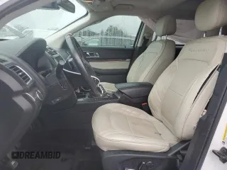 2017 Ford Explorer Platinum с VIN 1FM5K8HT3HGD16732, выставлен на аукционе Copart как лот 44816295 с пробегом 122 412 миль миль и Списание • Salvage title. История ставок и продаж доступна на DreamBid. Изображение 7.