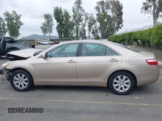 2009 Toyota Camry with VIN 4T4BE46K19R092530, listed as a IAAI auction lot 42051158 with 135,875 mi miles. Bid and sale history available at carsss.com. Image 15.
