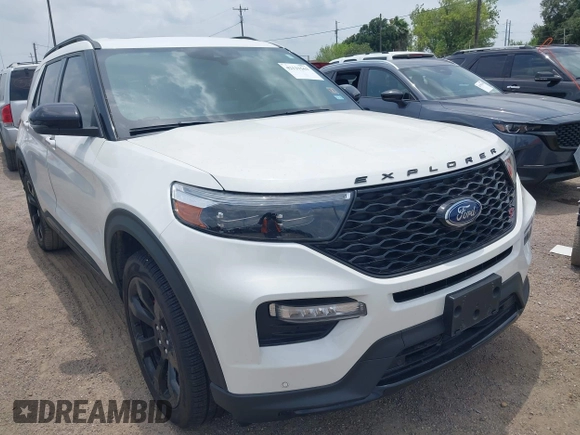 2023 Ford Explorer ST z VIN 1FM5K8GC3PGC24813, wystawiony jako IAAI lot #42131563 z przebiegiem 14 892 mil mil oraz . Historia ofert i sprzedaży dostępna na DreamBid. Obrazek 1.