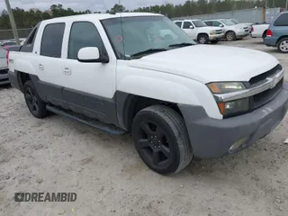 2005 Chevrolet Avalanche Z71 with VIN 3GNEK12Z65G219301, listed as a IAAI auction lot 41847844 with 187,150 mi miles. Bid and sale history available at carsss.com. Image 1.