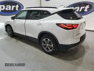 2024 Chevrolet Blazer LT with VIN 3GNKBJR43RS163527, listed as a Copart auction lot 42682745 with 22,883 mi miles and Clean title. Bid and sale history available at DreamBid. Image 2.