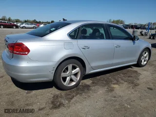 2012 Volkswagen Passat SE w/Sunroof with VIN 1VWBH7A34CC031724, listed as a Copart auction lot 52285705 with 85,593 mi miles and Clean Title. Bid and sale history available at carsss.com. Image 3.