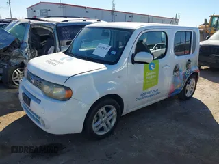2013 Nissan Cube SL z VIN JN8AZ2KR2DT304862, wystawiony jako IAAI lot #41615949 z przebiegiem 138 354 mil mil oraz . Historia ofert i sprzedaży dostępna na DreamBid. Obrazek 2.