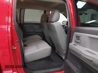 2011 Ram Dakota Big Horn с VIN 1D7RW3GP4BS701924, выставлен на аукционе IAAI как лот 42021226 с пробегом 68 233 миль миль и . История ставок и продаж доступна на DreamBid. Изображение 8.