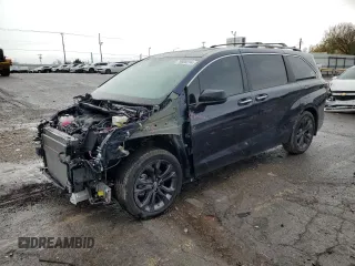 2024 Toyota Sienna XSE with VIN 5TDXRKEC5RS196417, listed as a Copart auction lot 79898274 with 10,887 mi miles and Salvage Title. Bid and sale history available at carsss.com. Image 1.