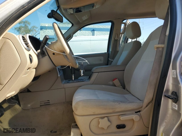 2008 Mercury Mountaineer with VIN 4M2EU47E58UJ09409, listed as a Copart auction lot 73573934 with 306,590 mi miles and Salvage Title. Bid and sale history available at carsss.com. Image 7.