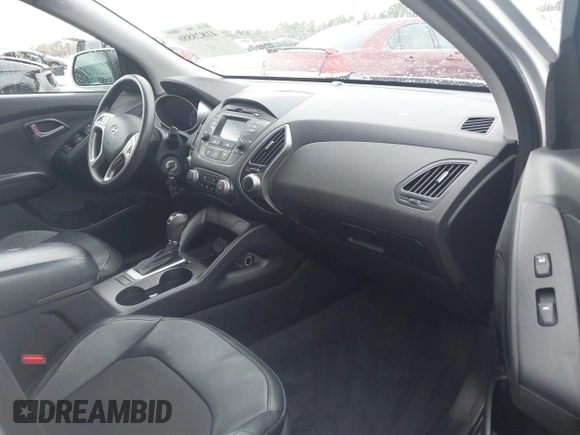 2015 Hyundai Tucson GLS with VIN KM8JT3AF3FU959938, listed as a IAAI auction lot 41828886 with 83,612 mi miles and . Bid and sale history available at DreamBid. Image 5.