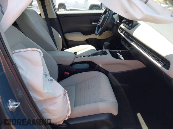 2023 Honda HR-V LX with VIN 3CZRZ2H31PM726863, listed as a IAAI auction lot 42551517 with 28,077 mi miles and . Bid and sale history available at DreamBid. Image 5.