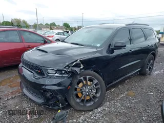 2023 Dodge Durango GT z VIN 1C4RDJDG3PC653651, wystawiony jako IAAI lot #42340651 z przebiegiem 12 804 mil mil oraz . Historia ofert i sprzedaży dostępna na DreamBid. Obrazek 2.