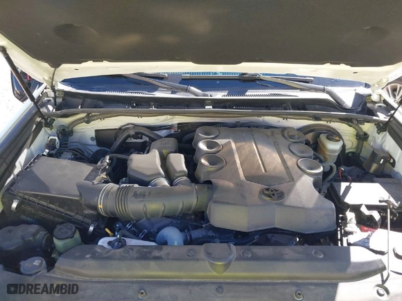 2016 Toyota 4Runner SR5 with VIN JTEZU5JR5G5133075, listed as a IAAI auction lot 41822484 with 45,718 mi miles. Bid and sale history available at carsss.com. Image 10.