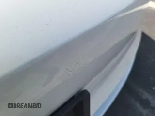 2020 Tesla Model 3 Long Range z VIN 5YJ3E1EB3LF646315, wystawiony jako IAAI lot #42398524 z przebiegiem 51 652 mil mil oraz . Historia ofert i sprzedaży dostępna na DreamBid. Obrazek 16.