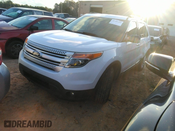 2014 Ford Explorer XLT z VIN 1FM5K8D85EGB54812, wystawiony jako IAAI lot #41104418 z przebiegiem 133 918 mil mil oraz . Historia ofert i sprzedaży dostępna na DreamBid. Obrazek 17.