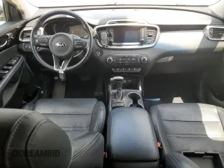 2016 Kia Sorento SX z VIN 5XYPKDA52GG141330, wystawiony jako Copart lot #55448425 z przebiegiem 78 330 mil mil oraz Szkoda całkowita • Salvage title. Historia ofert i sprzedaży dostępna na DreamBid. Obrazek 8.