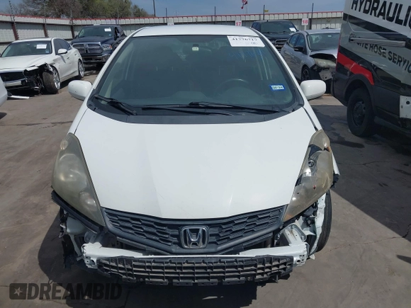 2013 Honda Fit Sport with VIN JHMGE8H54DC059358, listed as a IAAI auction lot 41776717 with 90,595 mi miles. Bid and sale history available at carsss.com. Image 13.
