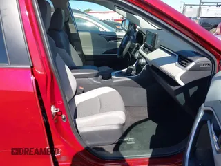 2020 Toyota RAV4 XLE with VIN 2T3W1RFV2LW077919, listed as a IAAI auction lot 42531056 with 74,223 mi miles and . Bid and sale history available at DreamBid. Image 5.