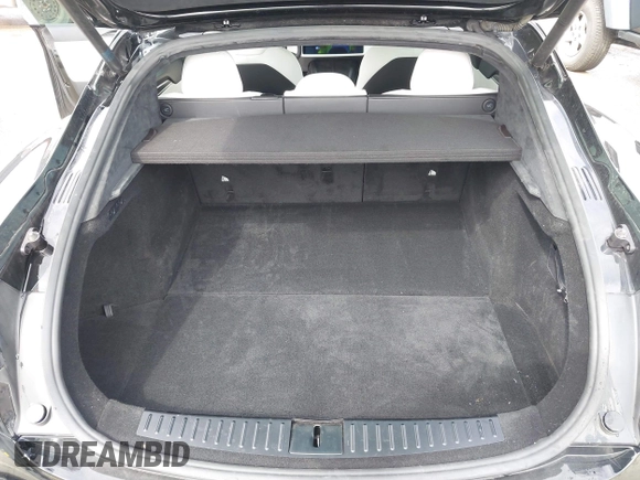 2022 Tesla Model S Plaid with VIN 5YJSA1E60NF460244, listed as a IAAI auction lot 41996403 with Not provided miles and . Bid and sale history available at DreamBid. Image 19.