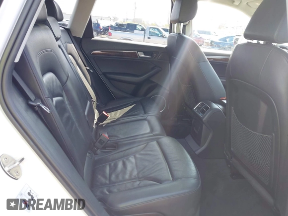 2016 Audi Q5 Premium Plus with VIN WA1L2AFPXGA096395, listed as a IAAI auction lot 41931371 with 98,429 mi miles. Bid and sale history available at carsss.com. Image 8.