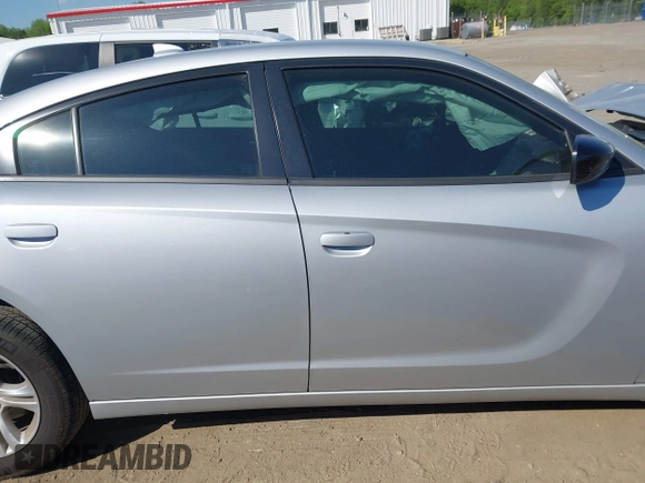 2023 Dodge Charger SXT z VIN 2C3CDXBG1PH635999, wystawiony jako IAAI lot #42056406 z przebiegiem 31 309 mil mil oraz . Historia ofert i sprzedaży dostępna na DreamBid. Obrazek 14.