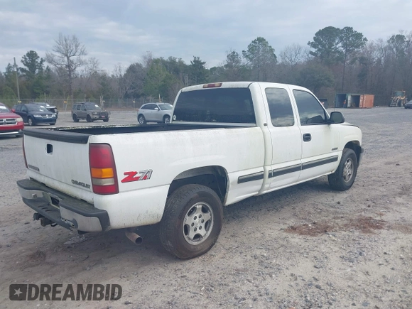 2000 Chevrolet Silverado 1500 LS with VIN 1GCEK19T4YE279664, listed as a IAAI auction lot 41537865 with 322,320 mi miles. Bid and sale history available at carsss.com. Image 4.