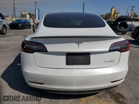 2021 Tesla Model 3 Performance z VIN 5YJ3E1EC1MF075451, wystawiony jako Copart lot #60354235 z przebiegiem 52 662 mil mil oraz Szkoda całkowita • Salvage title. Historia ofert i sprzedaży dostępna na DreamBid. Obrazek 6.