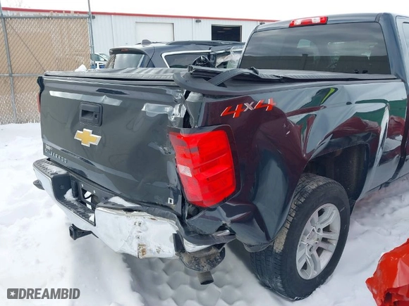 2019 Chevrolet Silverado 1500 LD LT with VIN 2GCVKPEC1K1197537, listed as a IAAI auction lot 41440250 with 58,379 mi miles. Bid and sale history available at carsss.com. Image 6.