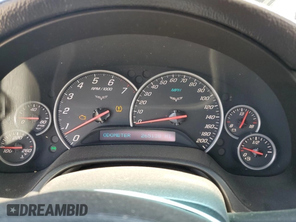 2007 Chevrolet Corvette z VIN 1G1YY36U975116245, wystawiony jako Copart lot #59045645 z przebiegiem 265 138 mil mil oraz Szkoda całkowita • Salvage title. Historia ofert i sprzedaży dostępna na DreamBid. Obrazek 9.