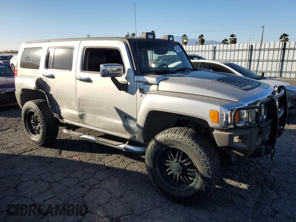 2007 Hummer H3 SUV with VIN 5GTDN13E978254231, listed as a Copart auction lot 84193954 with 129,926 mi miles and Salvage Title. Bid and sale history available at carsss.com. Image 4.